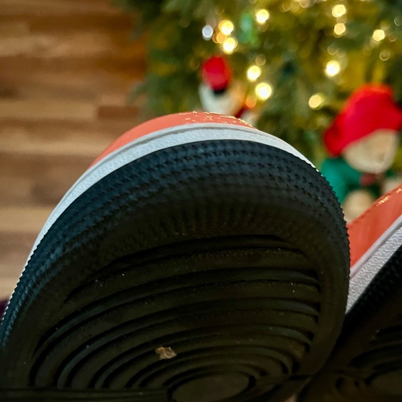 Air Jordan 1 SE Mid “Turf Orange” sz. 9 - Picture 7 of 8